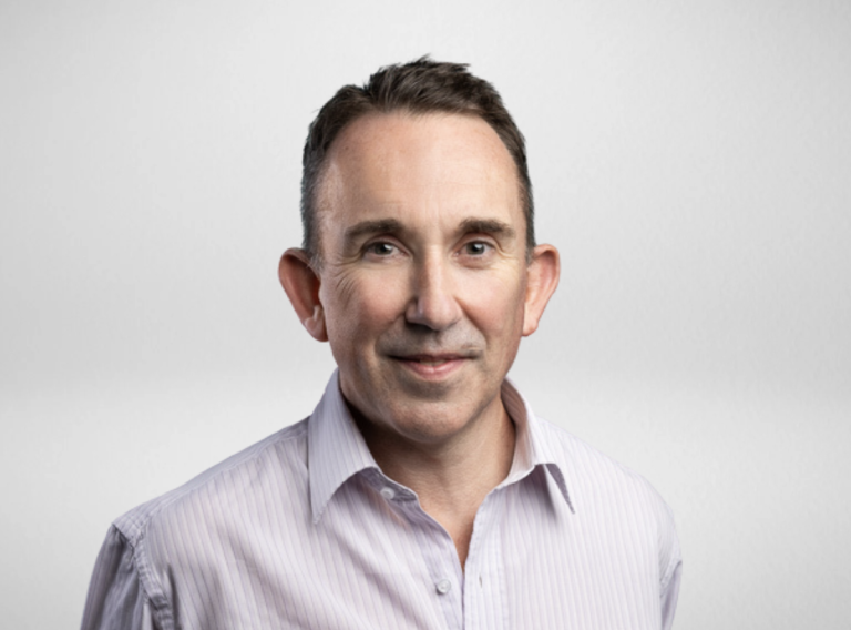 Dr Gareth Western
